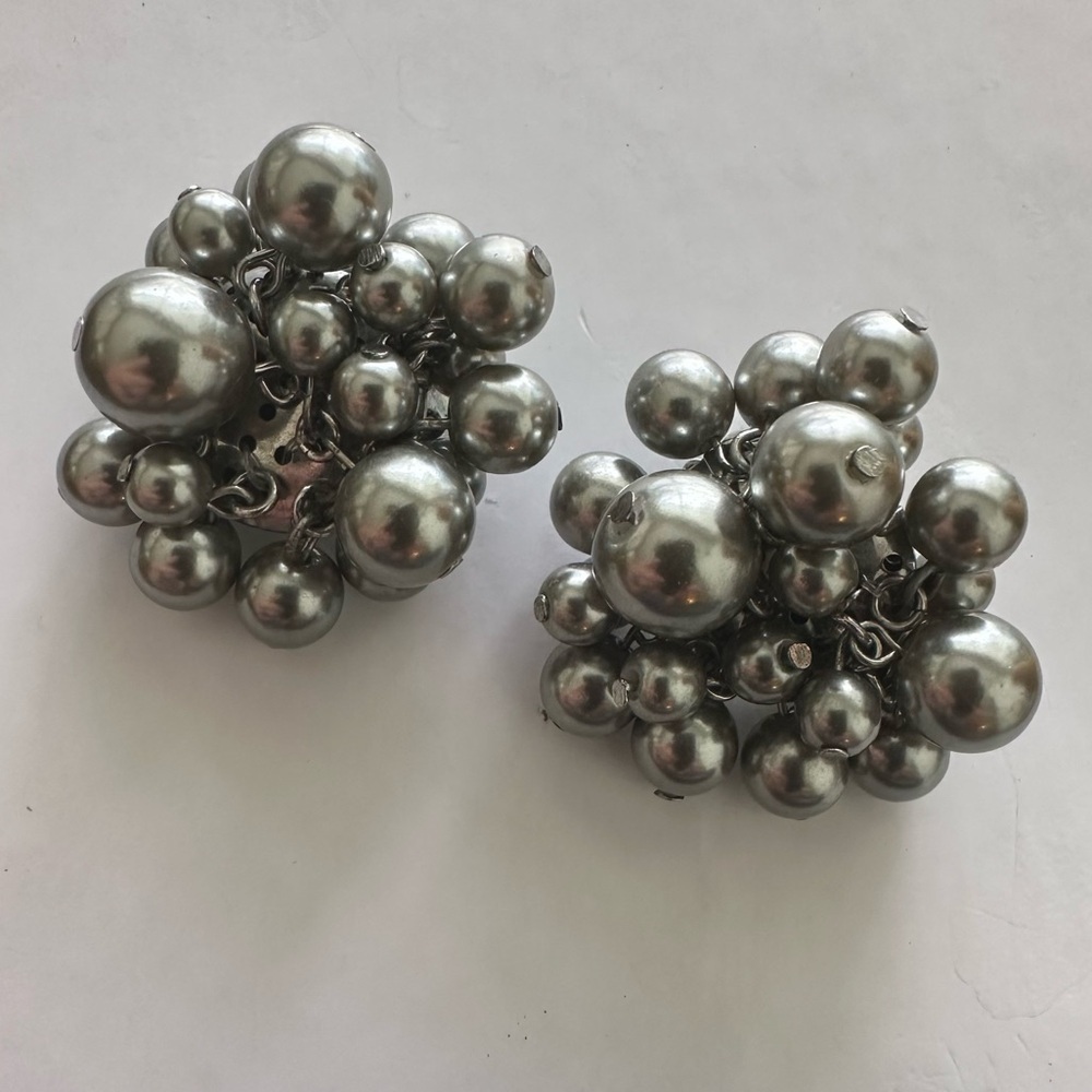 Vintage 1960's Silver Beaded Cluster Earrings Holiday Winter Formal Grey Clip On
